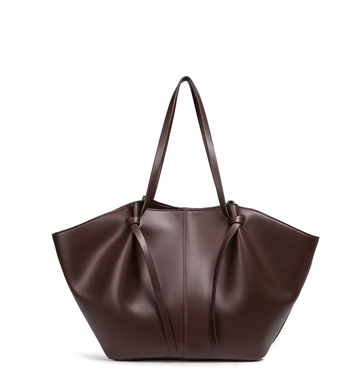 New Bat-Shaped High Street Handbag European and American Style Color: Coffee