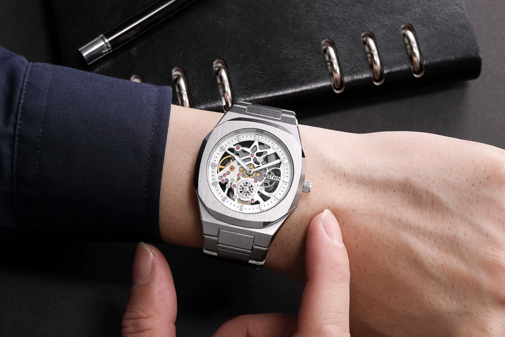 New Octagonal Design Quartz Wristwatches Men  A85