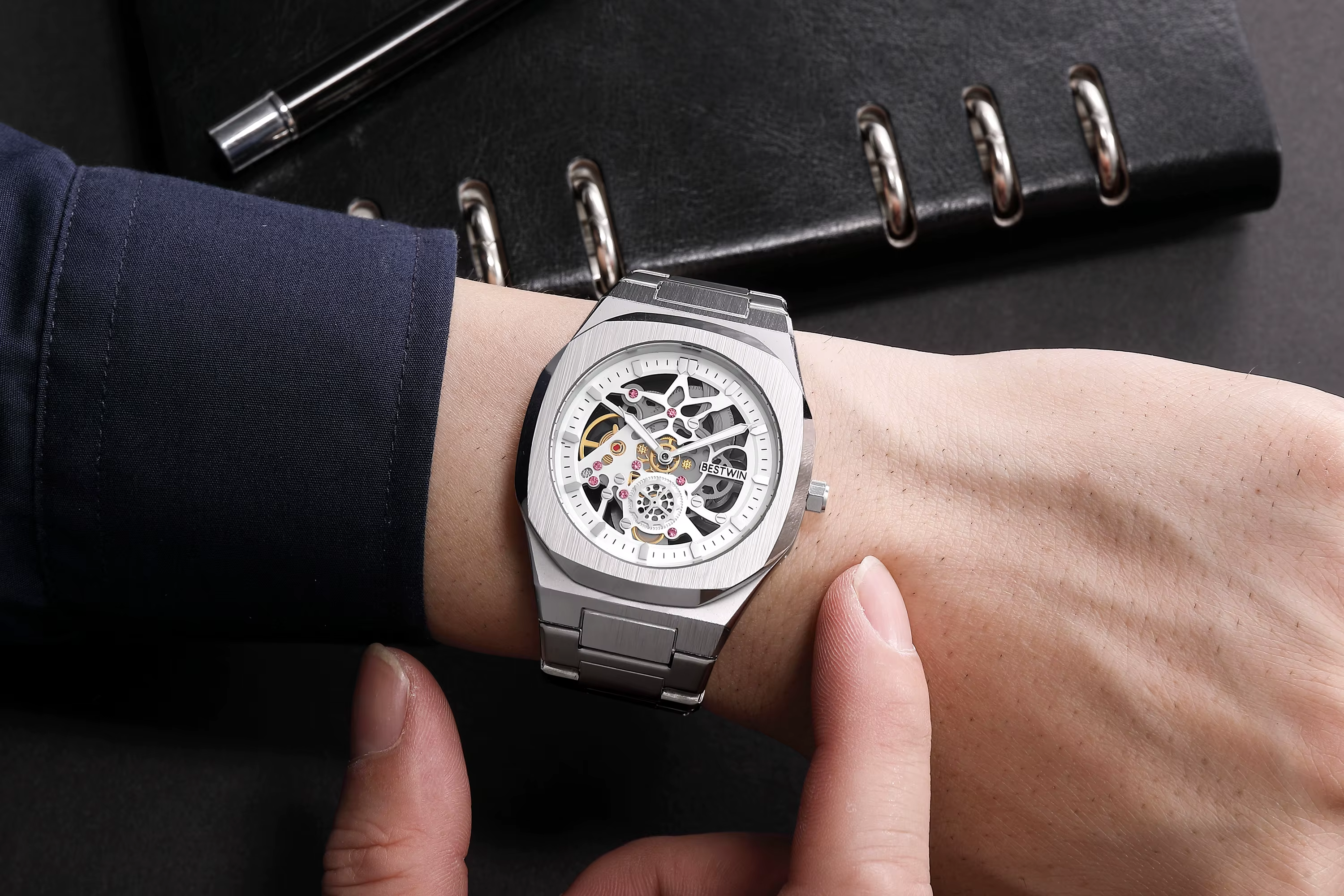 New Octagonal Design Quartz Wristwatches Men  A85