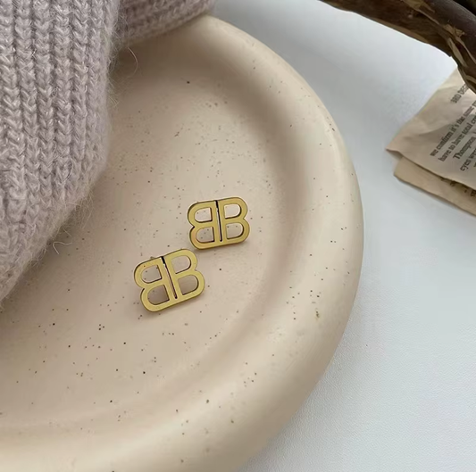B earrings simple and fashionable earrings A22