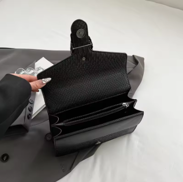 Snake Pattern Crossbody Small Square Bag Trendy Accessory A54