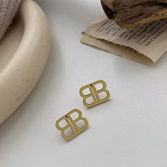 B earrings simple and fashionable earrings A22