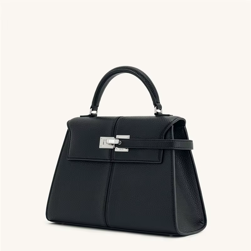JW PEI Women's Handbag Elise Designer Fashion 2026 A115