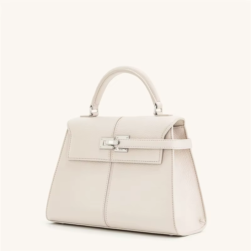 JW PEI Women's Handbag Elise Designer Fashion 2026 A116