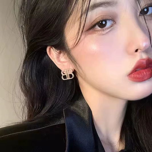 B earrings simple and fashionable earrings A22