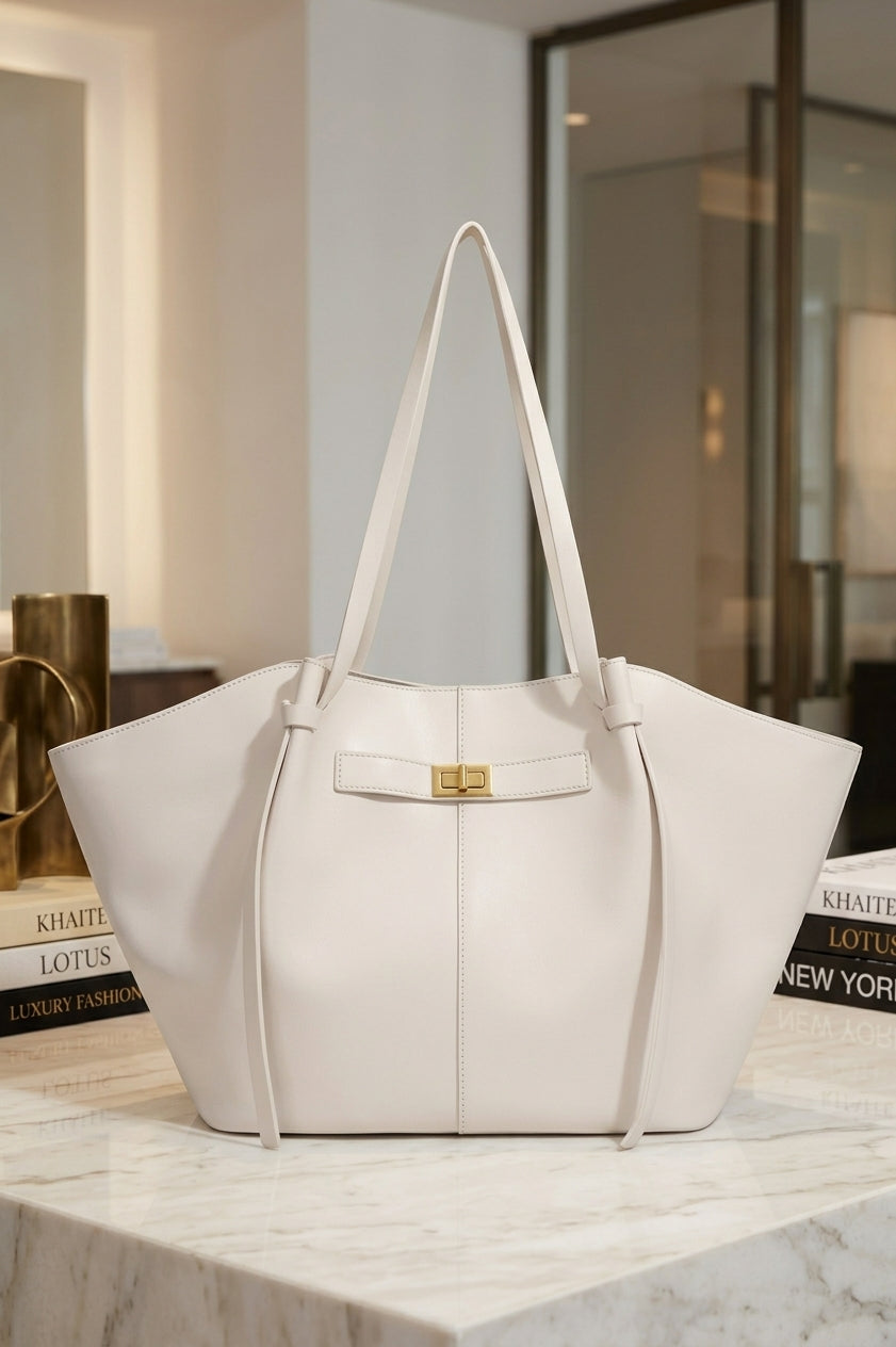 New Bat-Shaped High Street Handbag European and American Style Color:WHITE