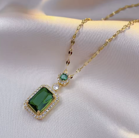 Exquisite Quadrate Rhinestone Necklace Earrings Ring Jewelry Set A16