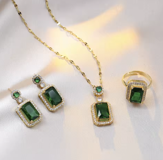 Exquisite Quadrate Rhinestone Necklace Earrings Ring Jewelry Set A16