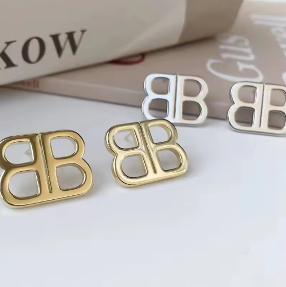 B earrings simple and fashionable earrings A22