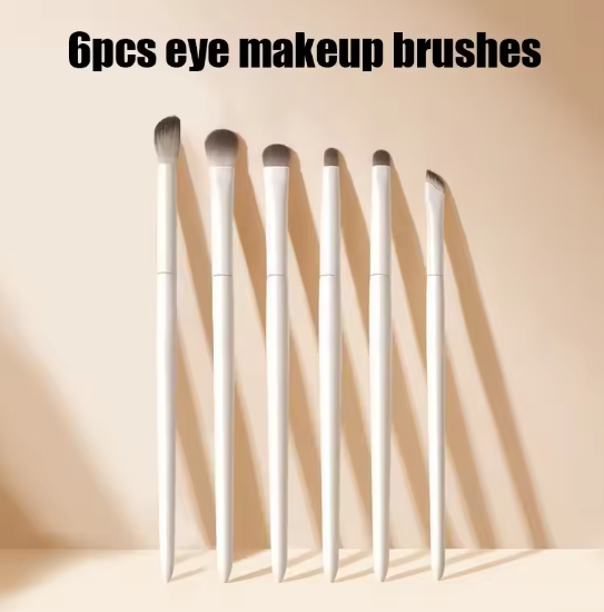 Makeup Brush White Ultra Soft Eyeshadow Eyeliner Makeup Tool
