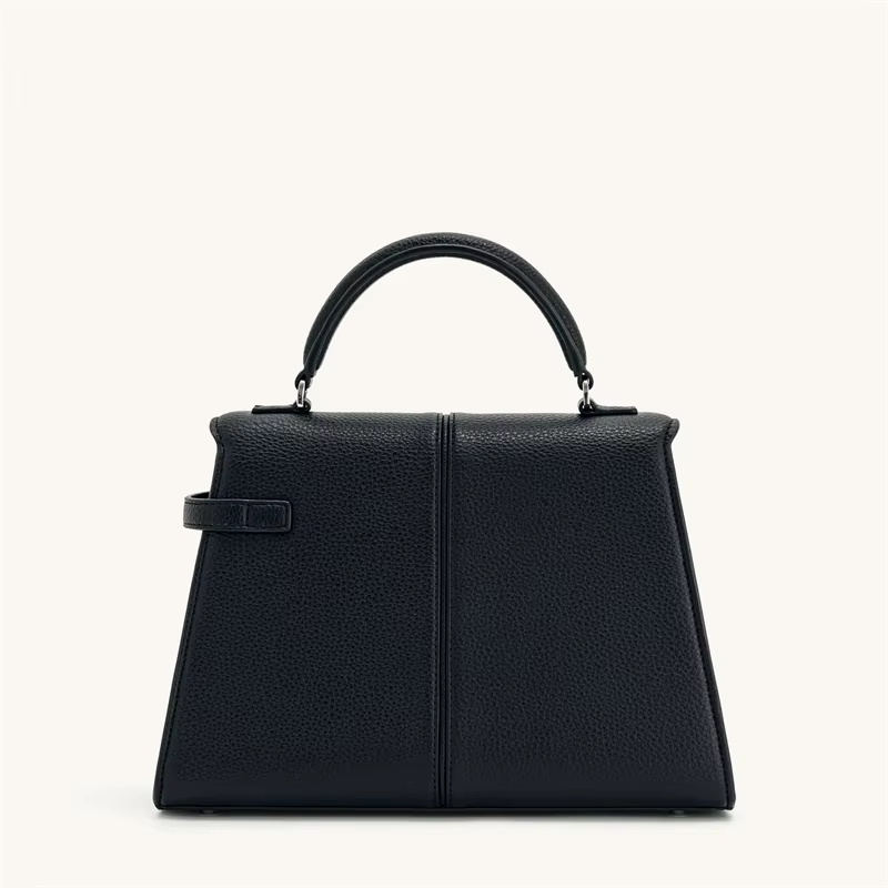 JW PEI Women's Handbag Elise Designer Fashion 2026 A115