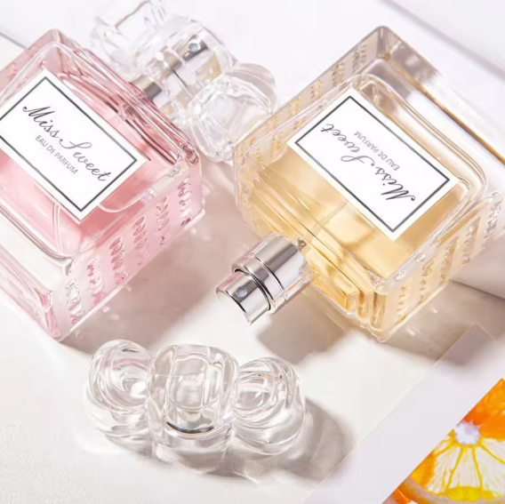 Floral Notes Eau de Parfum, Peach, Bergamot, Rose, Patchouli Fragrance A27