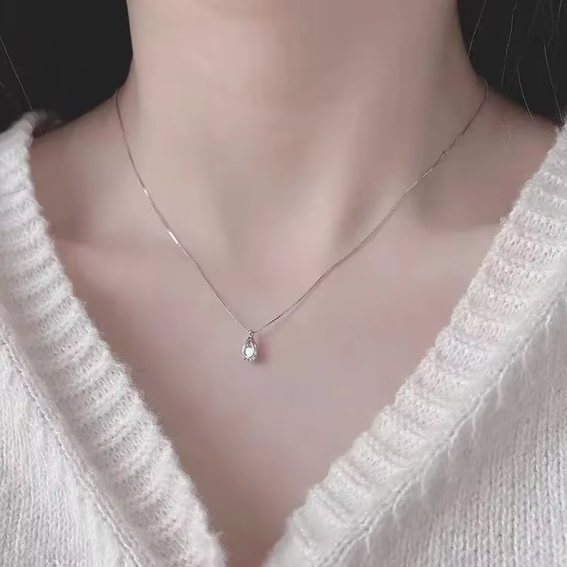 Water Drop Zircon Necklace For Women Jewelry  Luxury Silver Color Crystal Necklaces A102