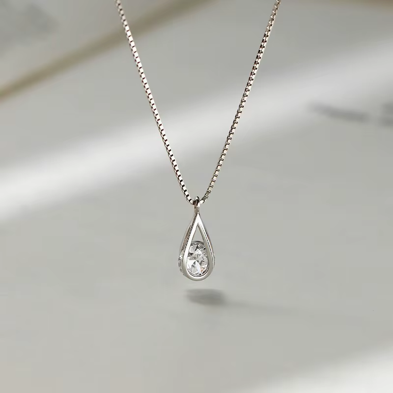 Water Drop Zircon Necklace For Women Jewelry  Luxury Silver Color Crystal Necklaces A102